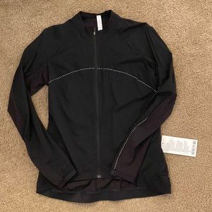 Lululemon wind breaker / cycling jacket, Large